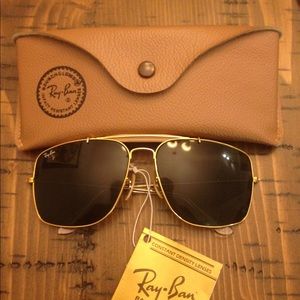 Ray-Ban Men's aviator sunglasses.